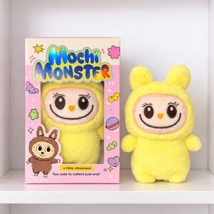 HOT 🔥 Mochi Monster Yellow Plush Toy NIB Kawaii Collectible Cute Plush